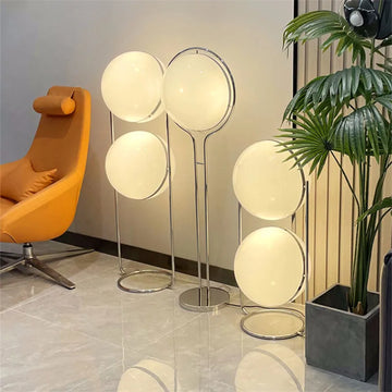 Floor lamp